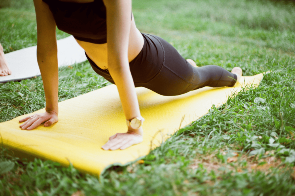 outdoor yoga for fitness